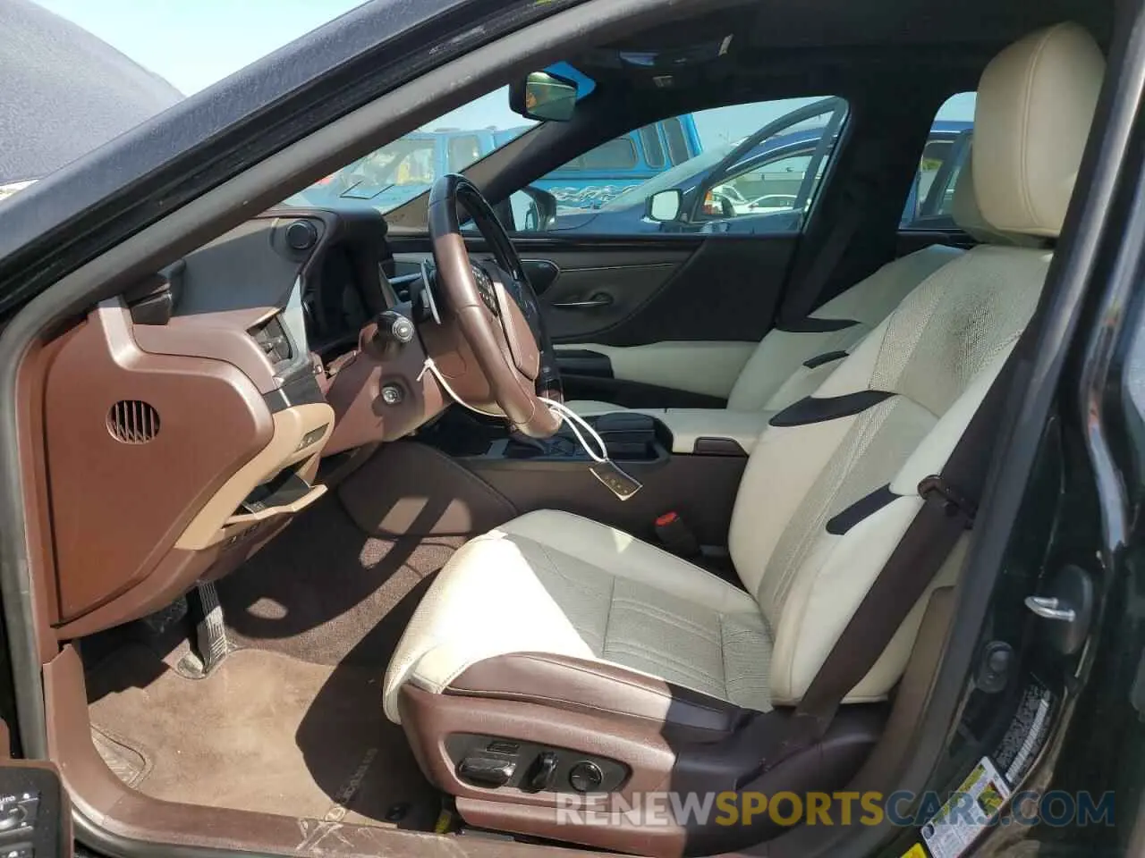 7 fotografías del automóvil dañado 58AFZ1B16MU109299 LEXUS ES350 2021