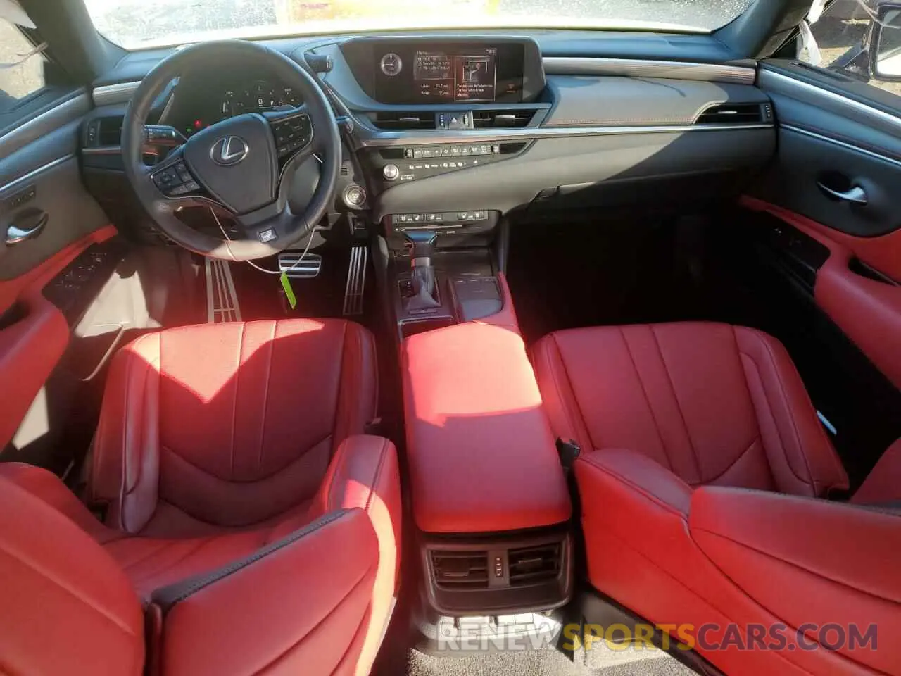 8 fotografías del automóvil dañado 58AGZ1B17MU104441 LEXUS ES350 2021