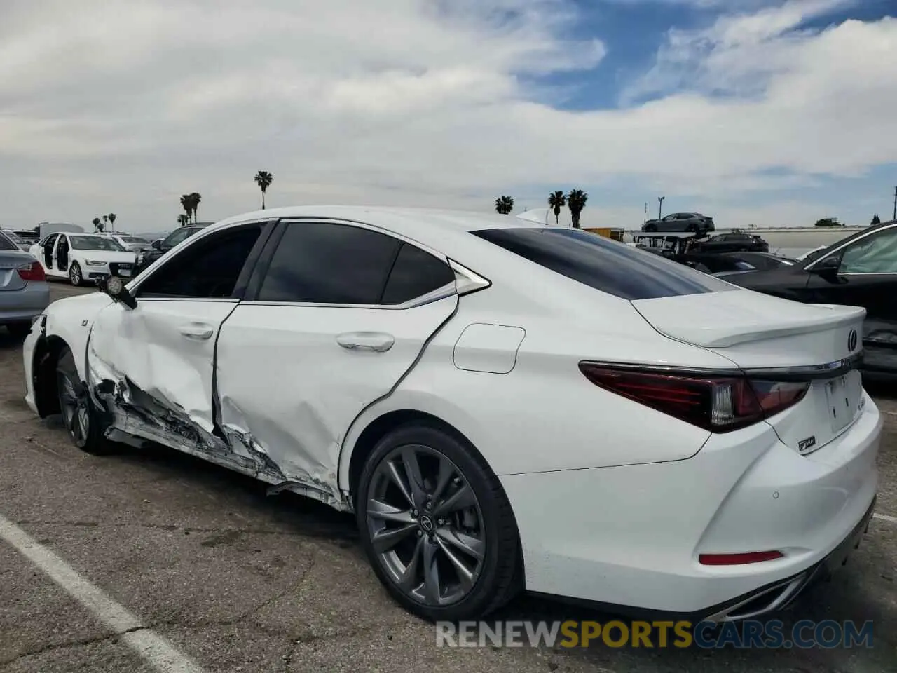2 fotografías del automóvil dañado 58AGZ1B18MU095412 LEXUS ES350 2021