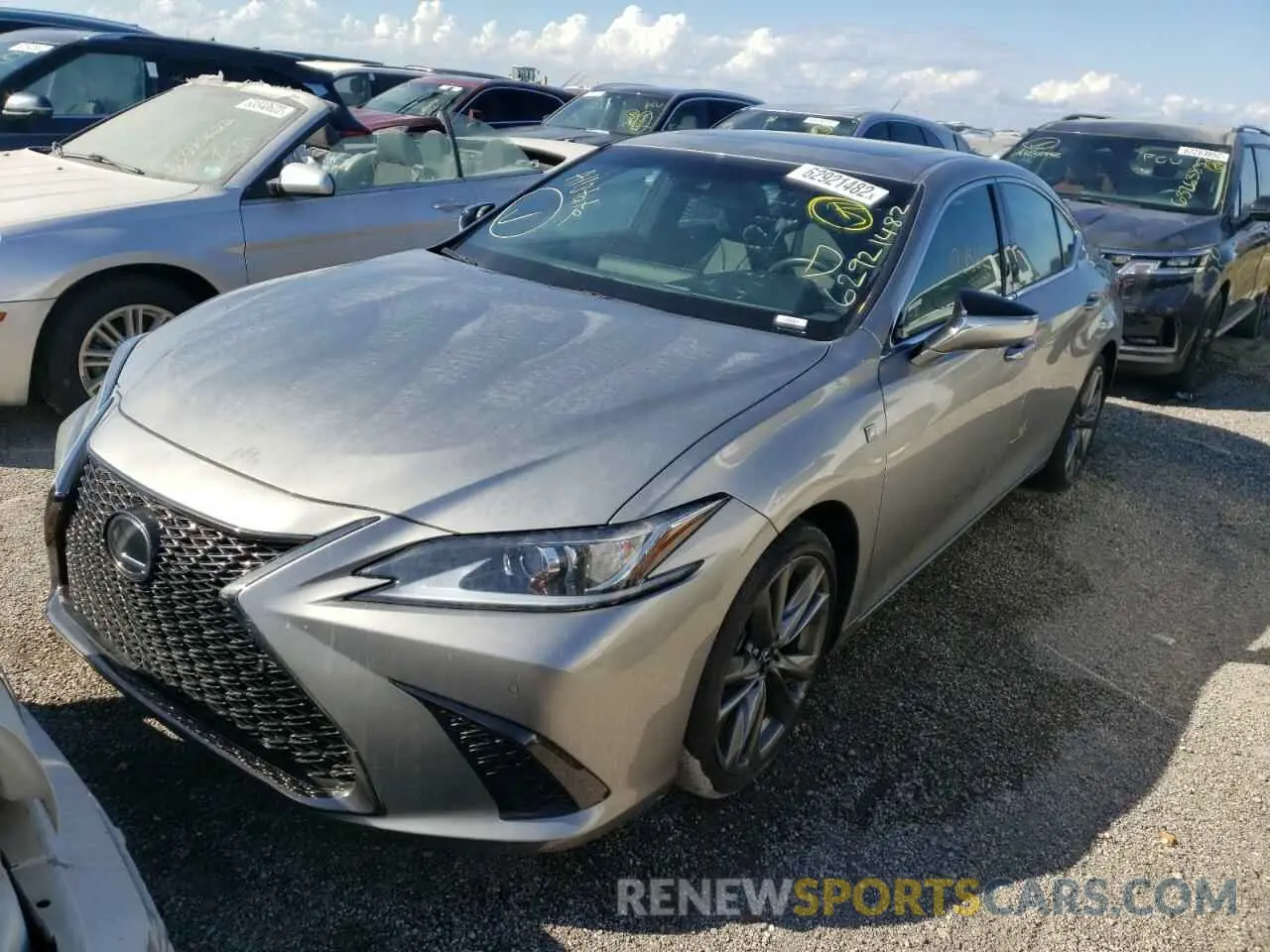 2 fotografías del automóvil dañado 58AGZ1B19MU089960 LEXUS ES350 2021