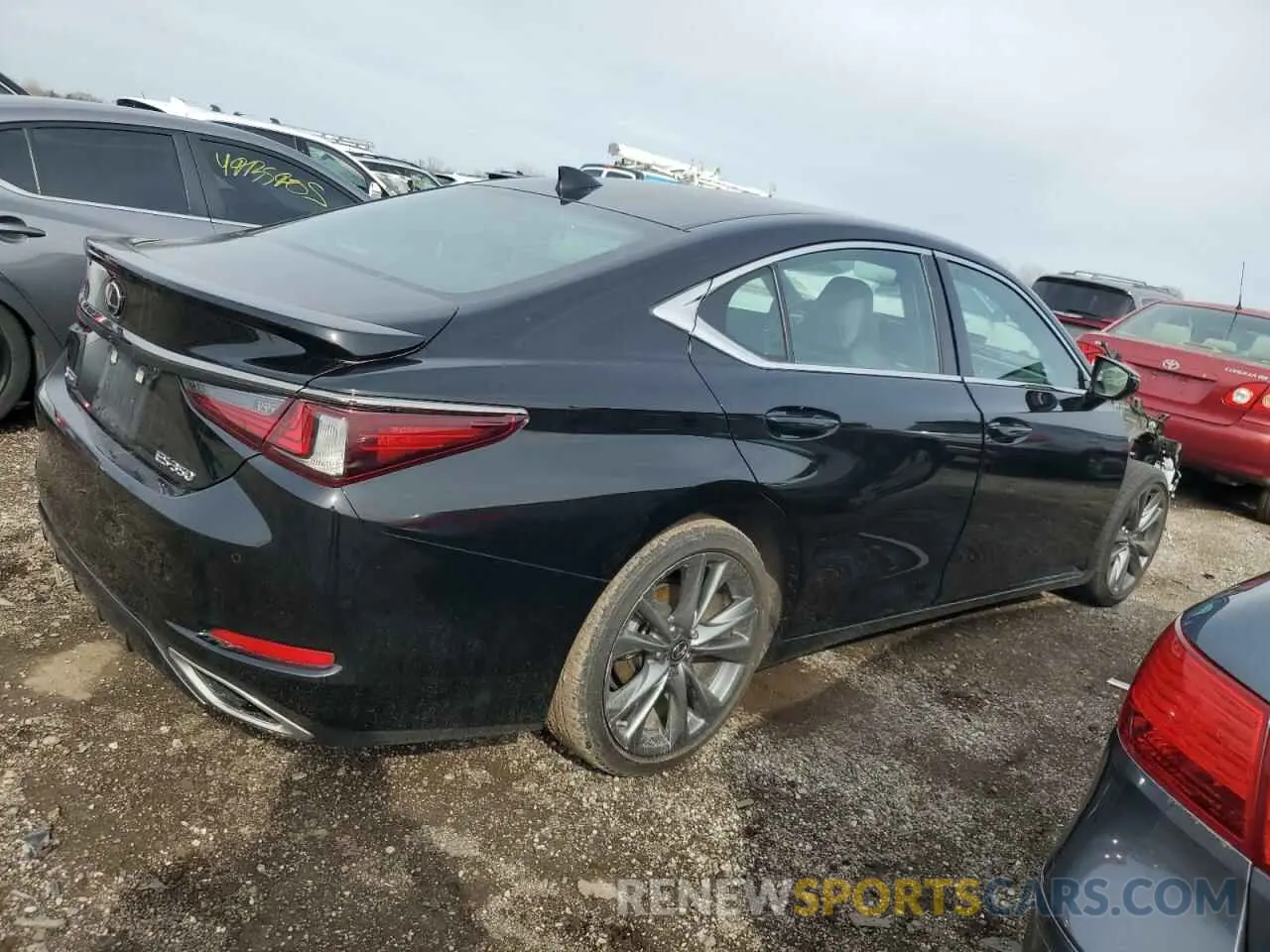 3 fotografías del automóvil dañado 58AGZ1B1XMU109858 LEXUS ES350 2021