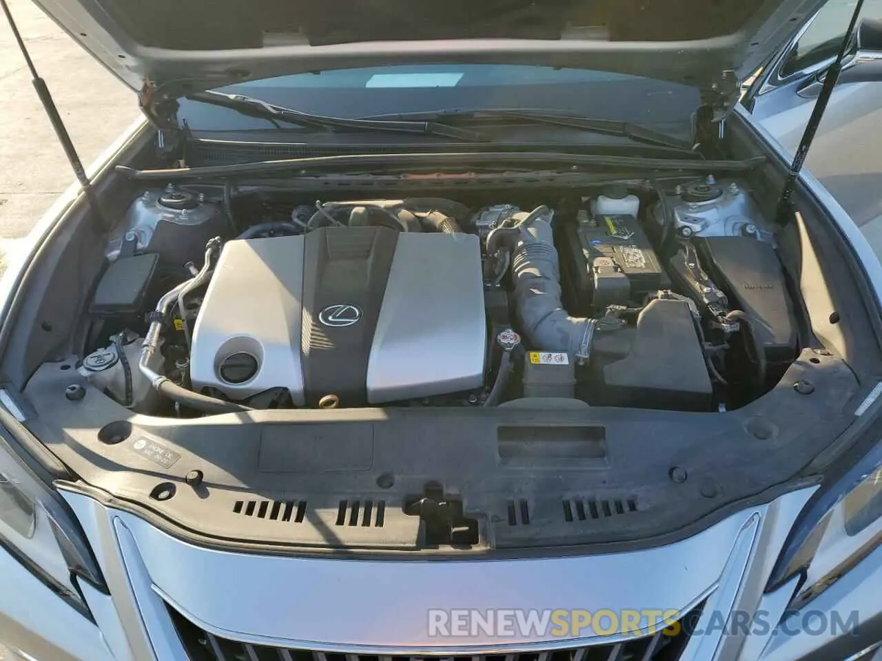 11 fotografías del automóvil dañado 58ADZ1B13NU117529 LEXUS ES350 2022