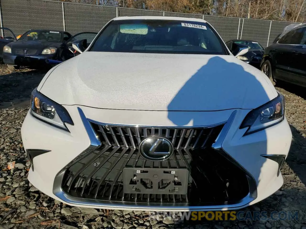5 fotografías del automóvil dañado 58ADZ1B13NU123086 LEXUS ES350 2022