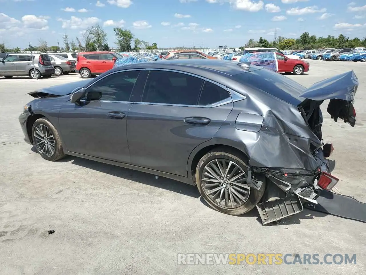 2 fotografías del automóvil dañado 58ADZ1B13NU123783 LEXUS ES350 2022