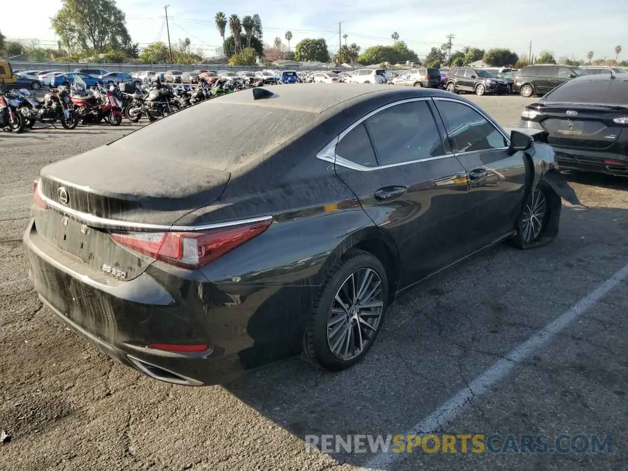 3 fotografías del automóvil dañado 58ADZ1B17NU136178 LEXUS ES350 2022
