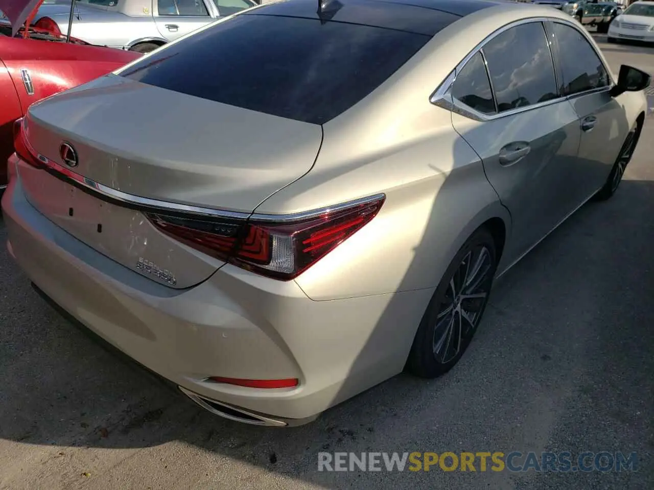 4 fotografías del automóvil dañado 58ADZ1B19NU121939 LEXUS ES350 2022