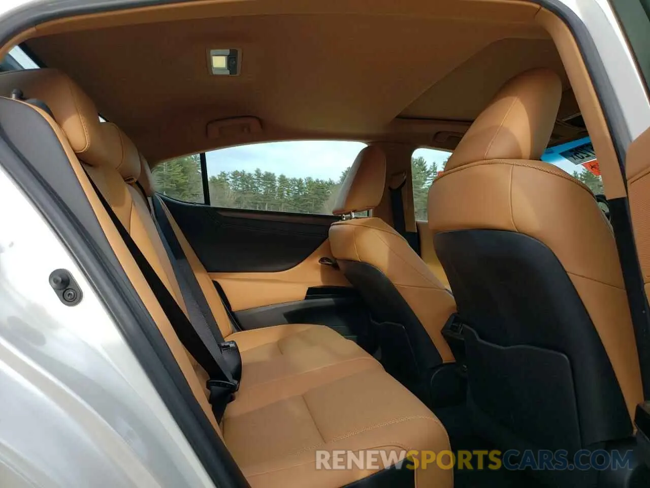 10 fotografías del automóvil dañado 58ADZ1B19NU122220 LEXUS ES350 2022