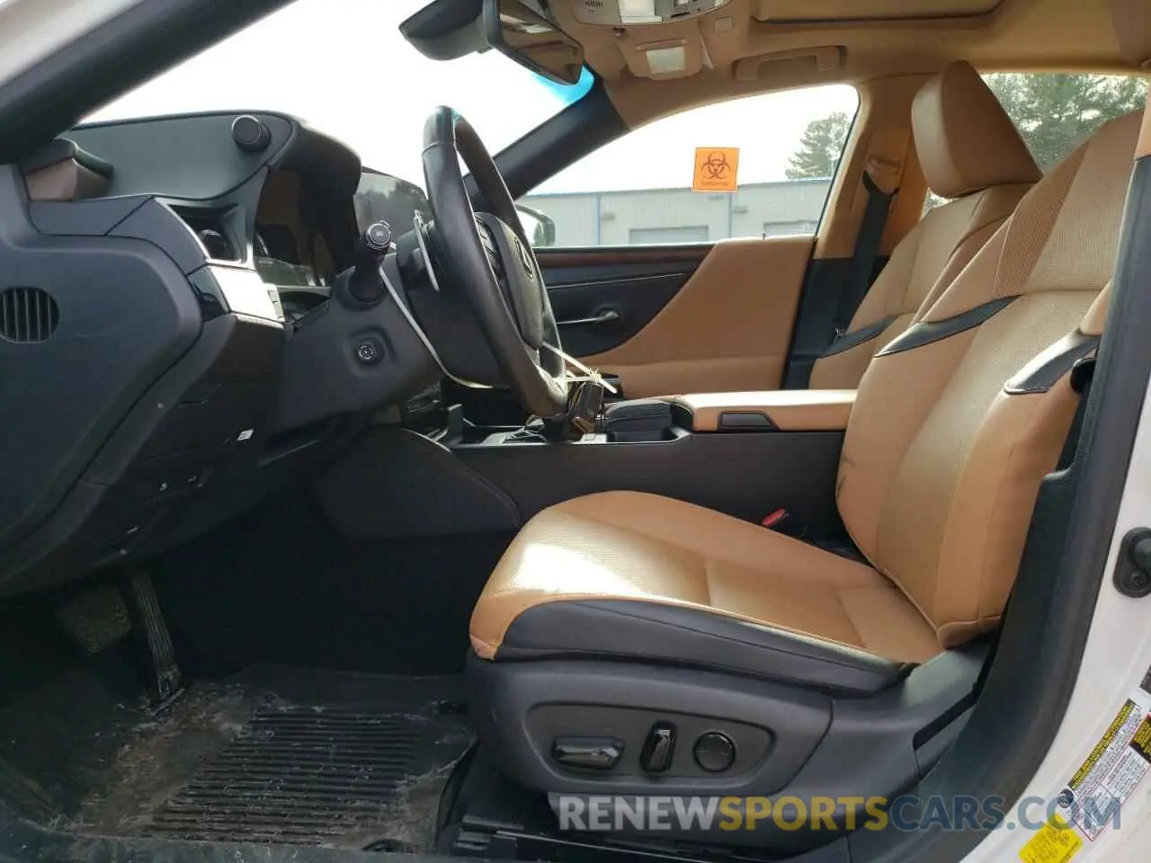 7 fotografías del automóvil dañado 58ADZ1B19NU122220 LEXUS ES350 2022