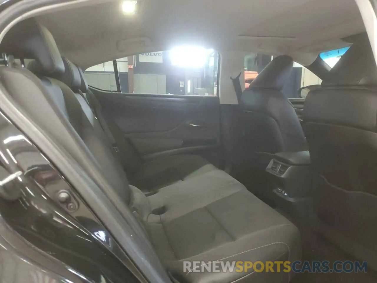 10 fotografías del automóvil dañado 58ADZ1B11PU142500 LEXUS ES350 2023