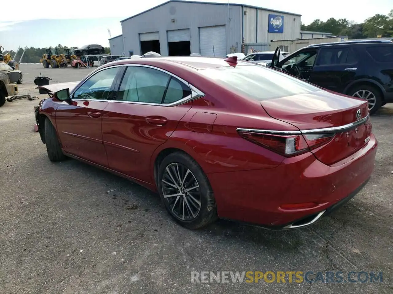 2 fotografías del automóvil dañado 58ADZ1B12PU159211 LEXUS ES350 2023