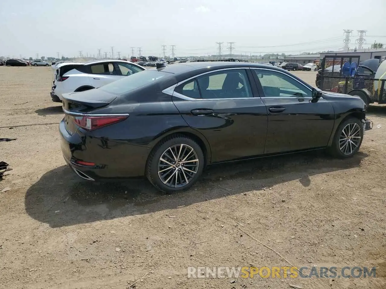 3 fotografías del automóvil dañado 58AEZ1B10PU157865 LEXUS ES350 2023