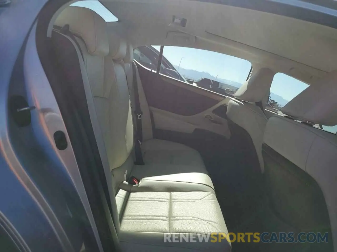10 fotografías del automóvil dañado 58AEZ1B13PU153938 LEXUS ES350 2023