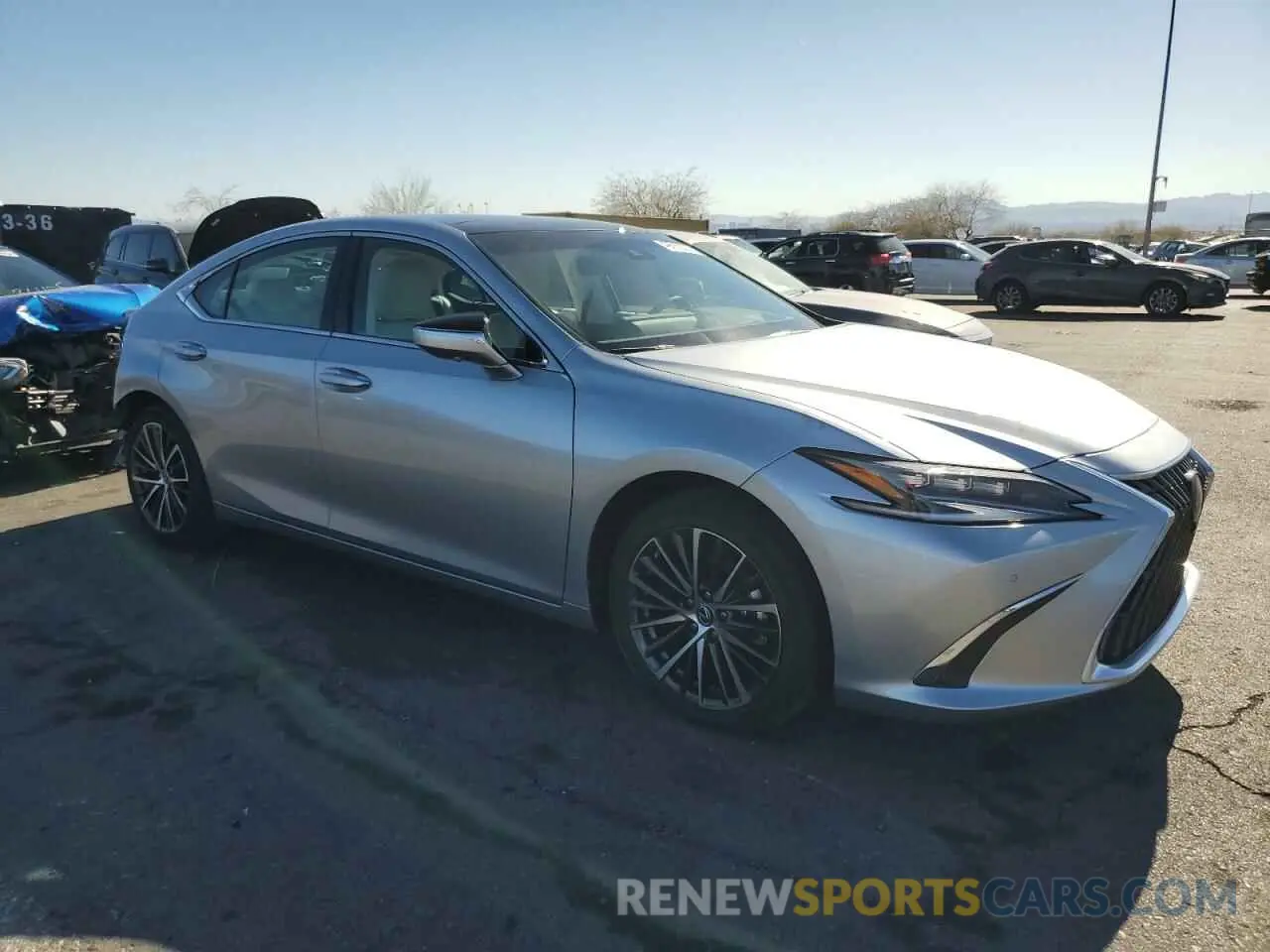 4 fotografías del automóvil dañado 58AEZ1B13PU153938 LEXUS ES350 2023