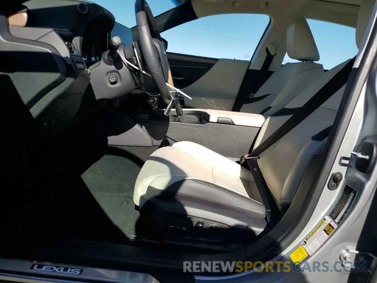 7 fotografías del automóvil dañado 58AEZ1B13PU153938 LEXUS ES350 2023