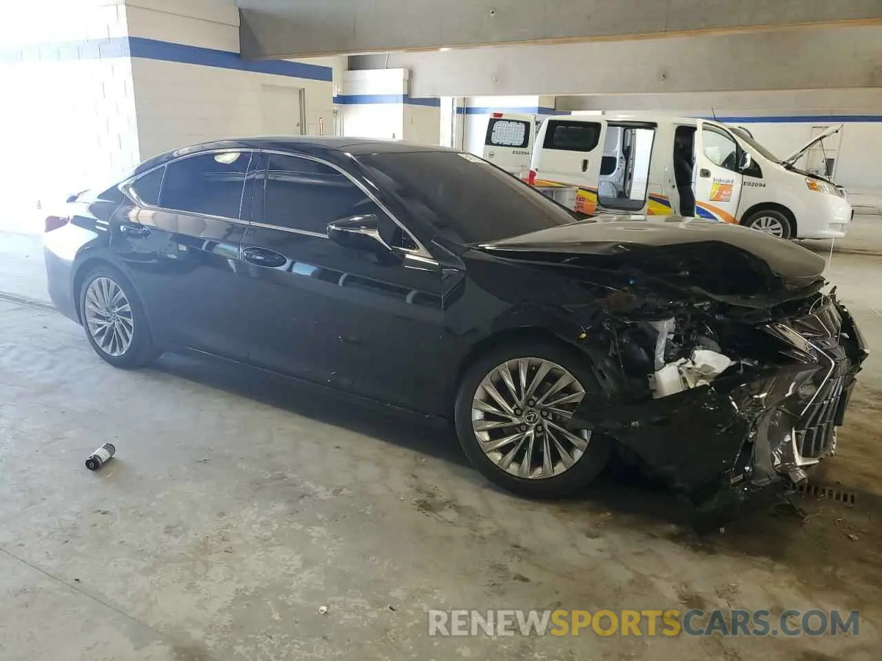 4 fotografías del automóvil dañado 58AEZ1B15PU149597 LEXUS ES350 2023