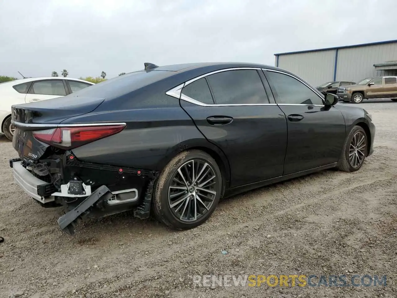 3 fotografías del automóvil dañado 58ADZ1B11RU167660 LEXUS ES350 2024