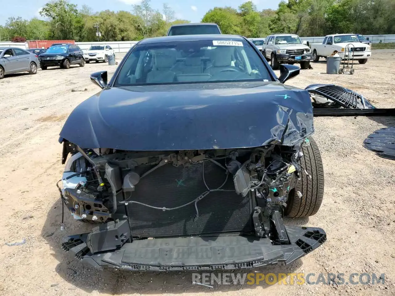 5 fotografías del automóvil dañado 58ADZ1B12RU168798 LEXUS ES350 2024