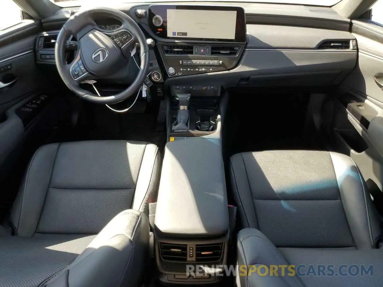 8 fotografías del automóvil dañado 58ADZ1B18RU168479 LEXUS ES350 2024