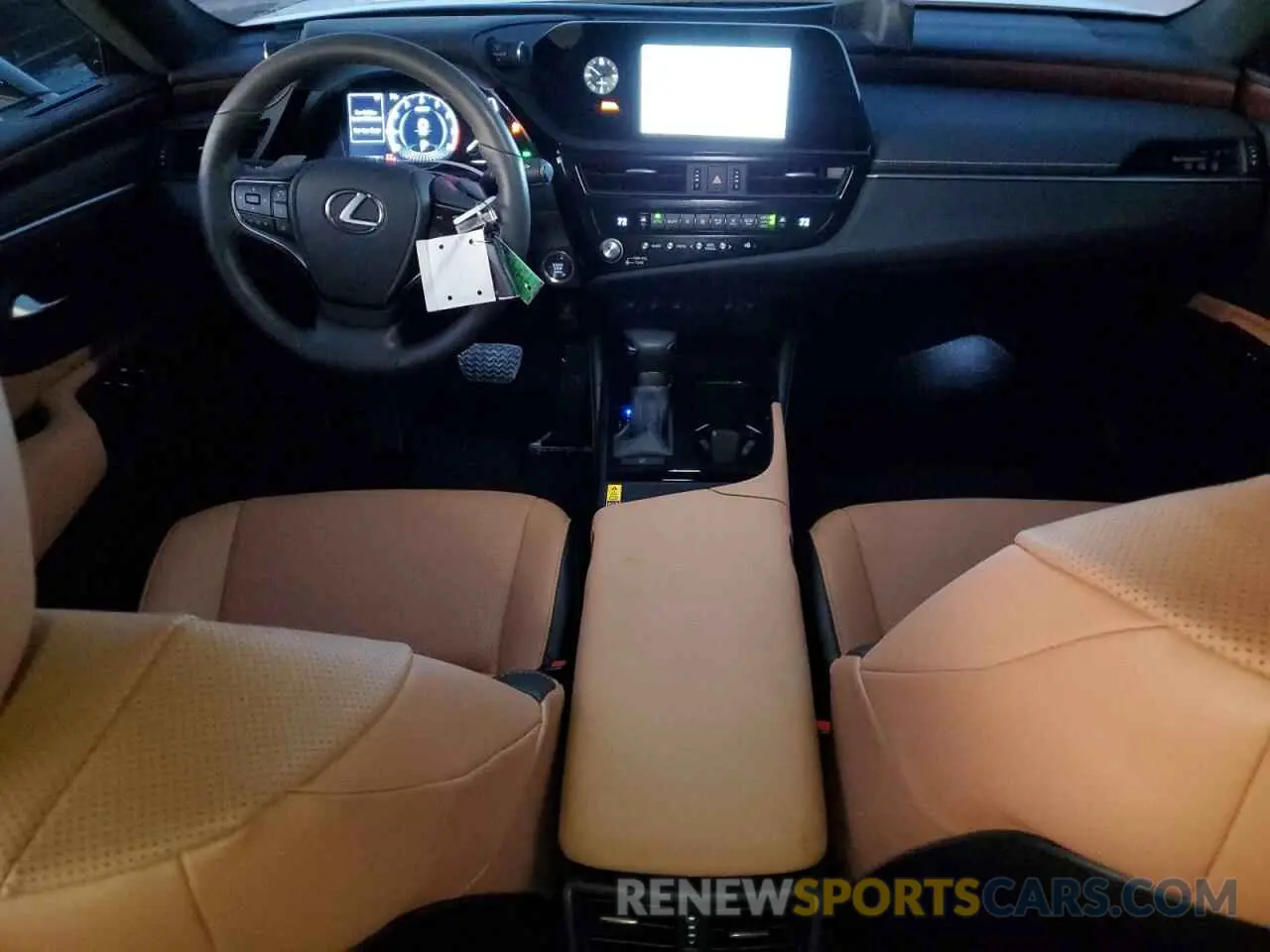 8 fotografías del automóvil dañado 58ADZ1B19RU169656 LEXUS ES350 2024