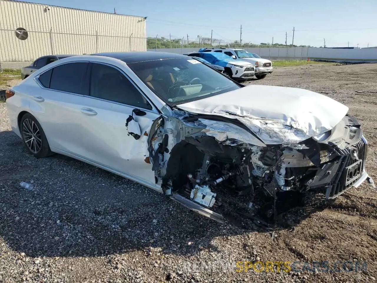 4 fotografías del automóvil dañado 58ADZ1B1XSU188240 LEXUS ES350 2025