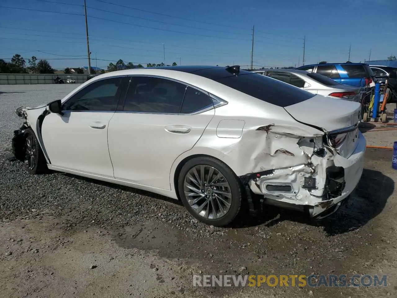 2 fotografías del automóvil dañado 58AFZ1B1XSU191521 LEXUS ES350 2025