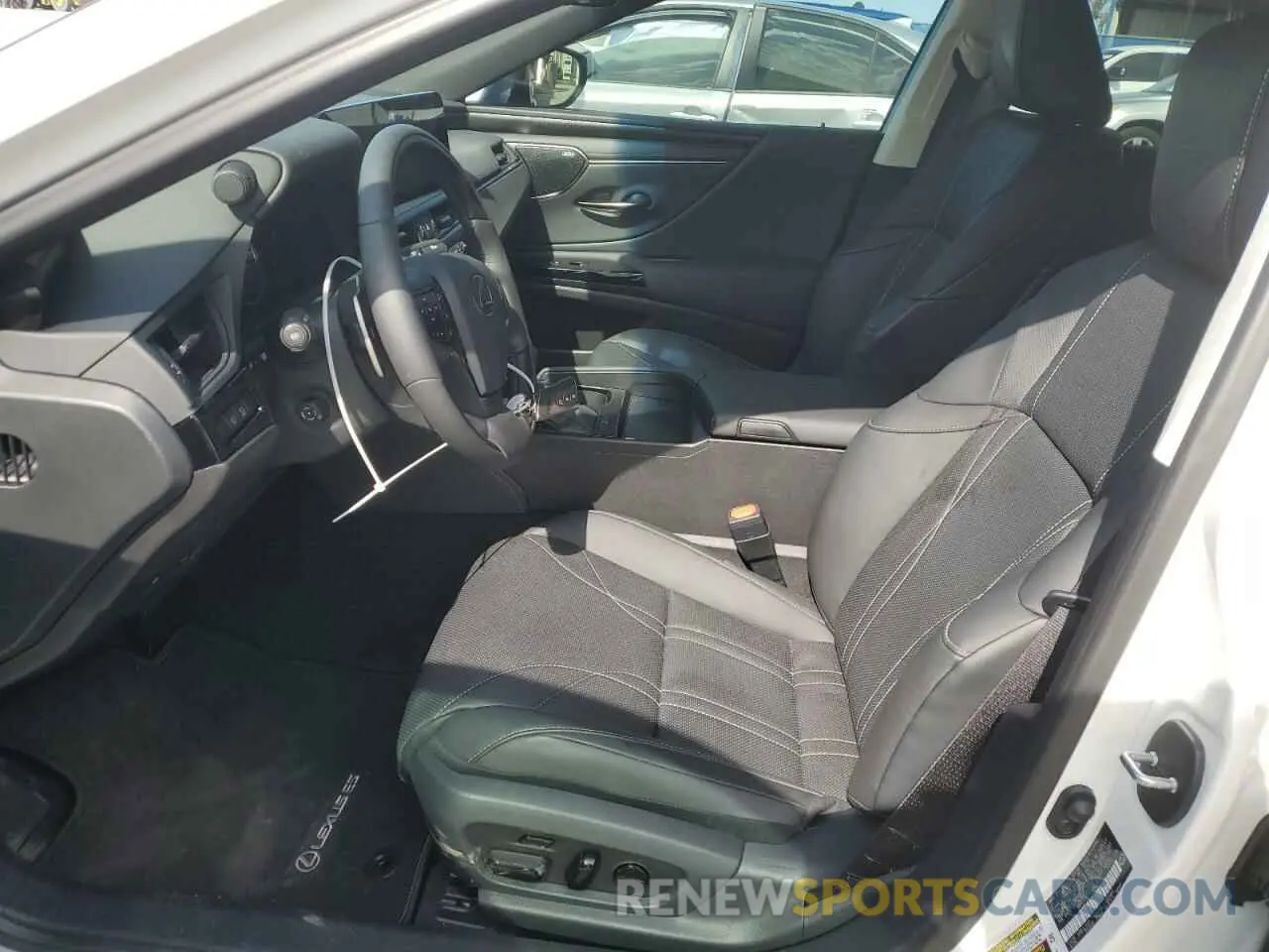 7 fotografías del automóvil dañado 58AFZ1B1XSU191521 LEXUS ES350 2025