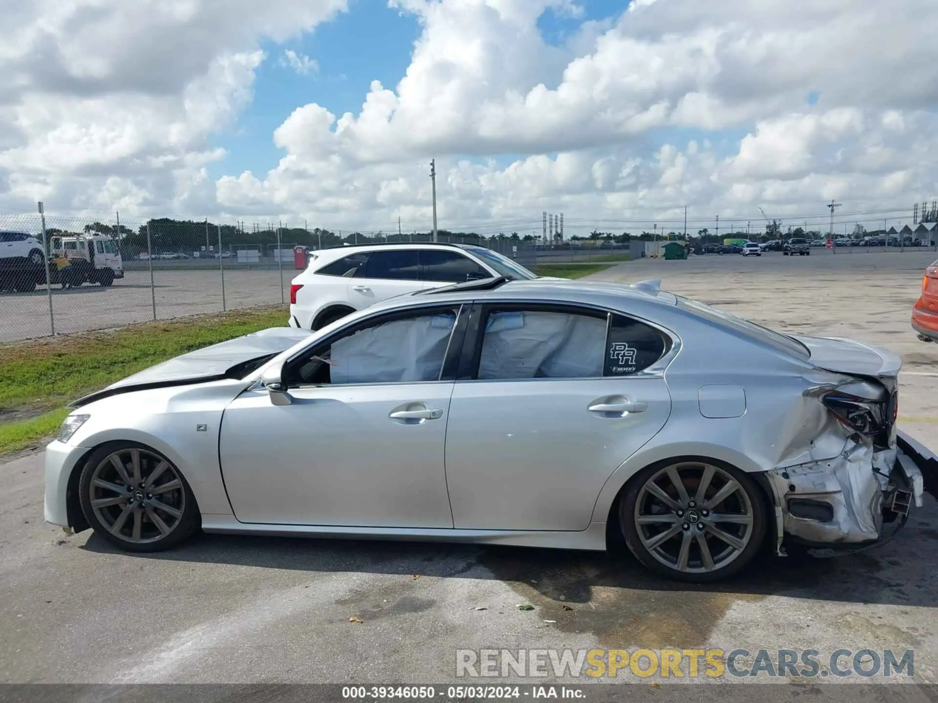 13 fotografías del automóvil dañado JTHBE1BL5FA010886 LEXUS GS 350 2015