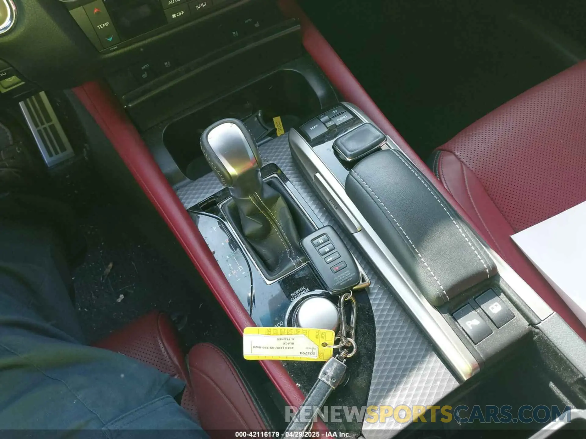 11 fotografías del automóvil dañado JTHBZ1BL0KA017002 LEXUS GS 350 2019