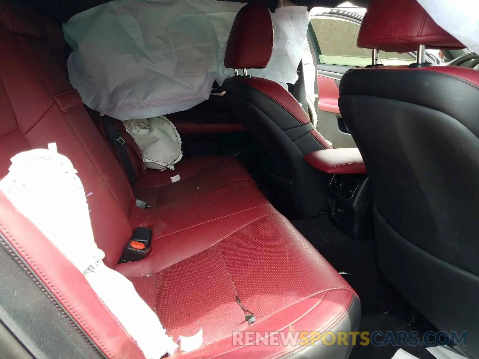 6 fotografías del automóvil dañado JTHEZ1CL0LA012590 LEXUS GS350 2020