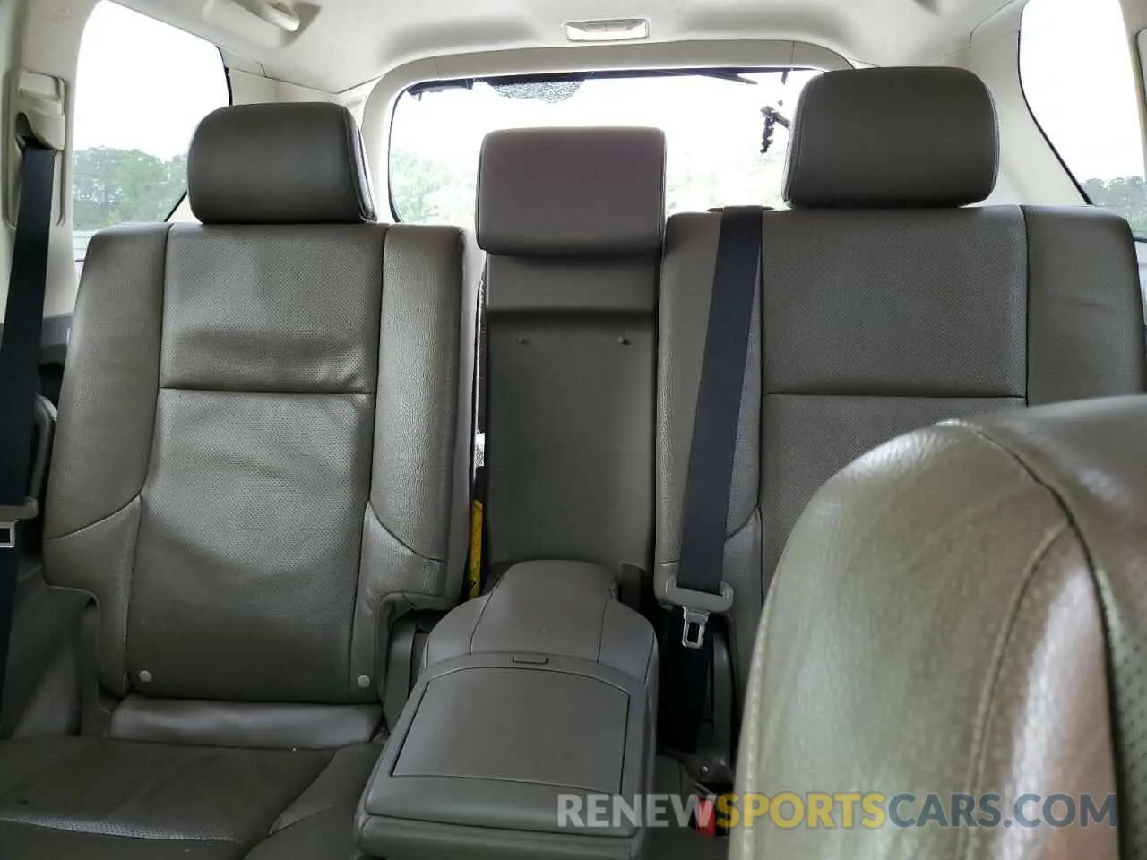 10 fotografías del automóvil dañado JTJBM7FX4F5108513 LEXUS GX 2015