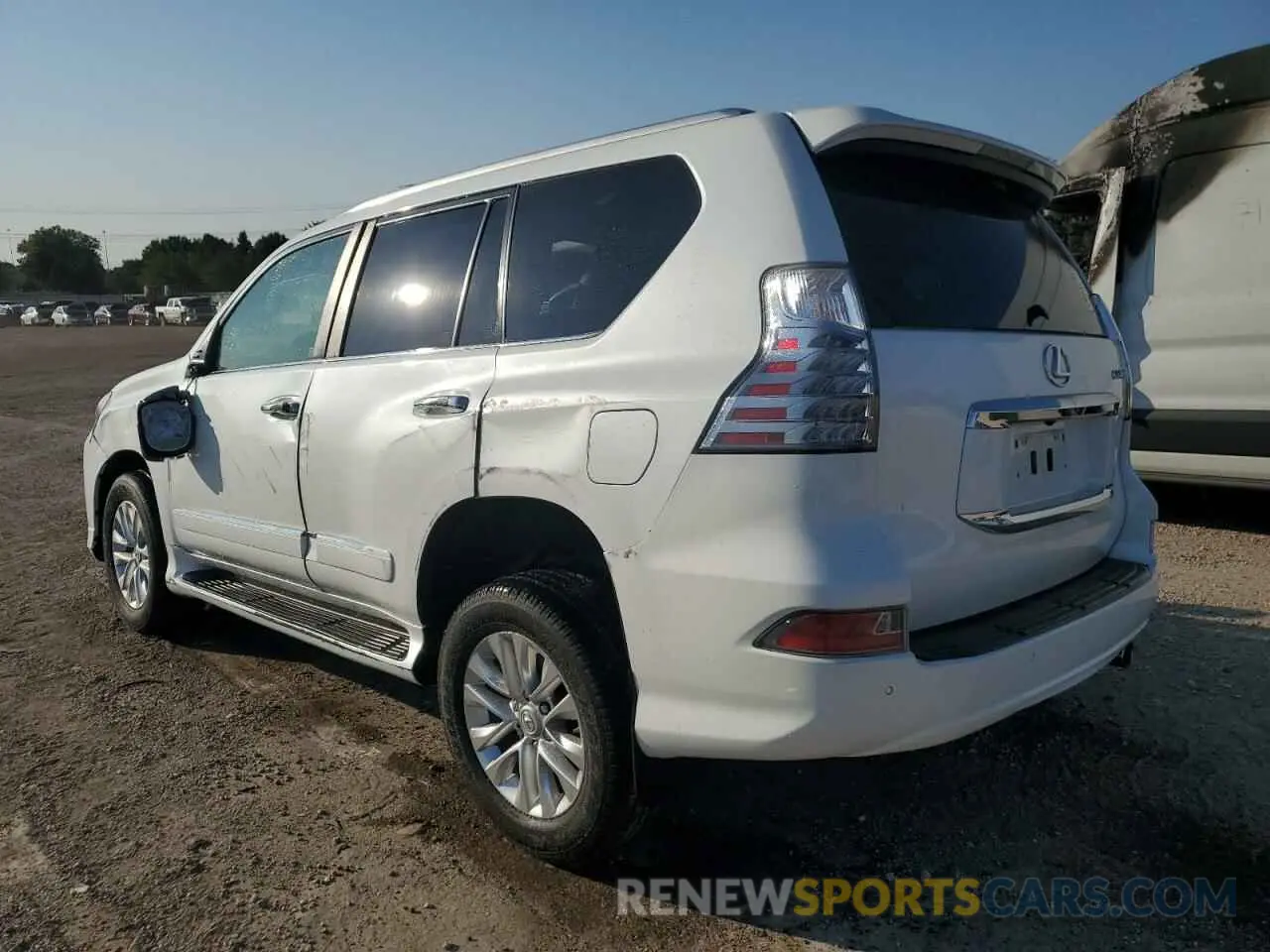 2 fotografías del automóvil dañado JTJBM7FX0K5219151 LEXUS GX 2019