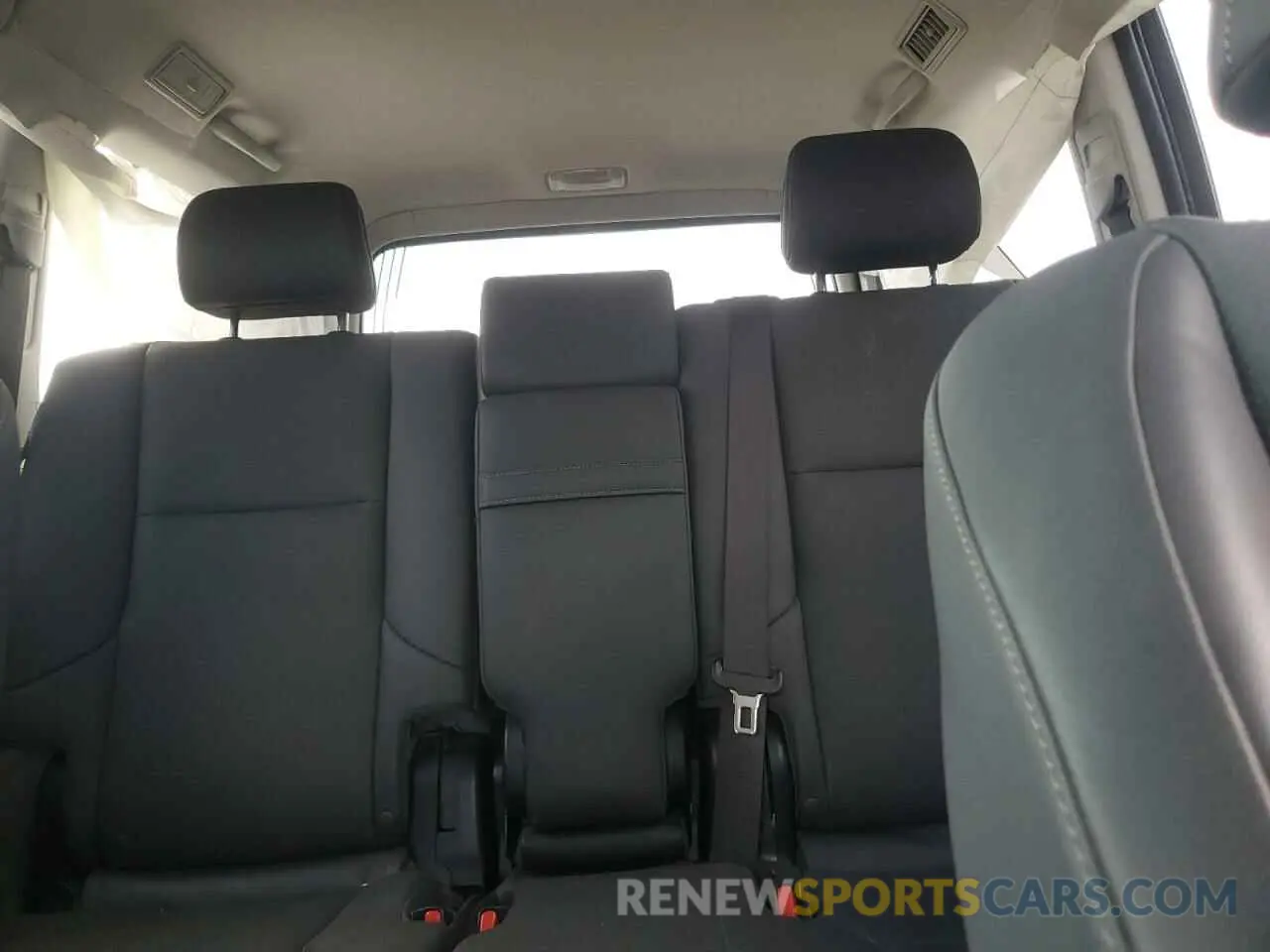 10 fotografías del automóvil dañado JTJBM7FX1K5213049 LEXUS GX 2019