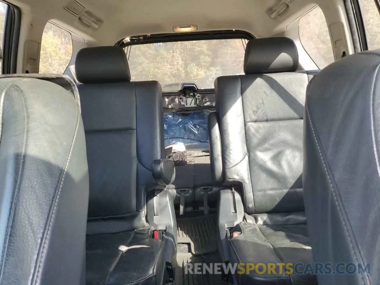 10 fotografías del automóvil dañado JTJBM7FX1K5214301 LEXUS GX 2019