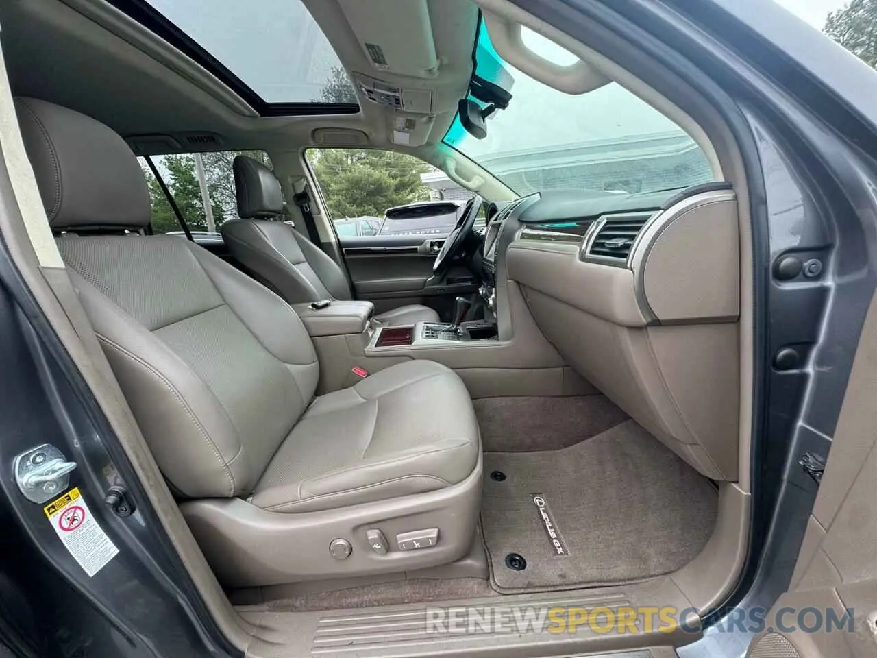 5 fotografías del automóvil dañado JTJBM7FX1K5224214 LEXUS GX 2019