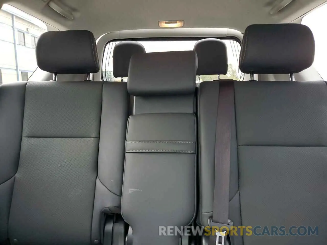 10 fotografías del automóvil dañado JTJBM7FX5K5233076 LEXUS GX 2019