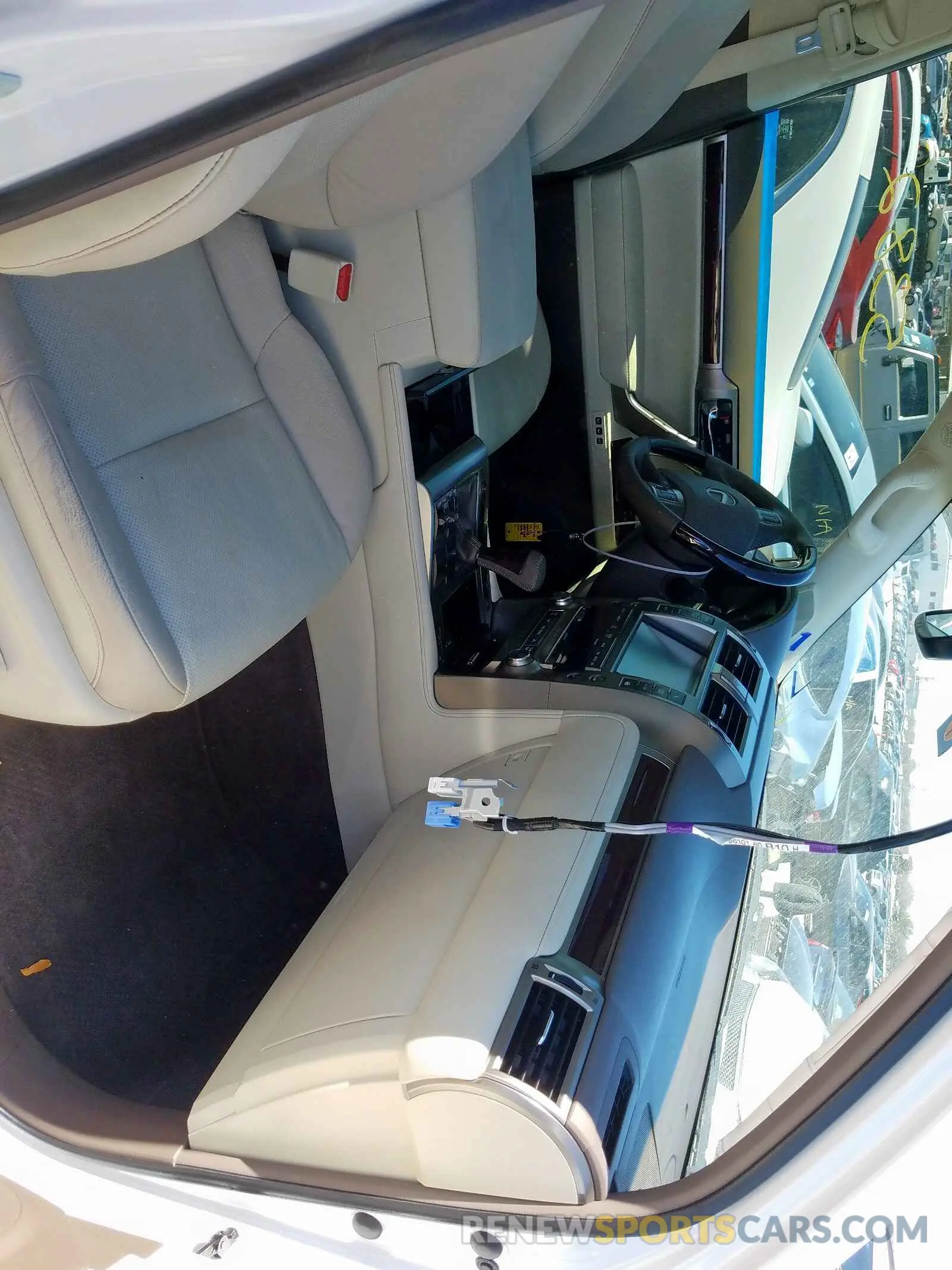 5 fotografías del automóvil dañado JTJBM7FX9K5234375 LEXUS GX 2019