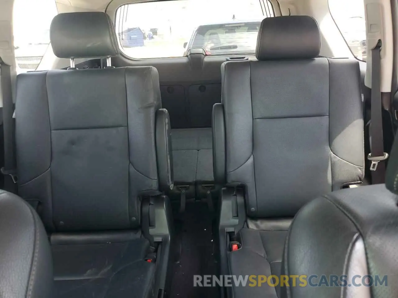 10 fotografías del automóvil dañado JTJBM7FX9K5234831 LEXUS GX 2019