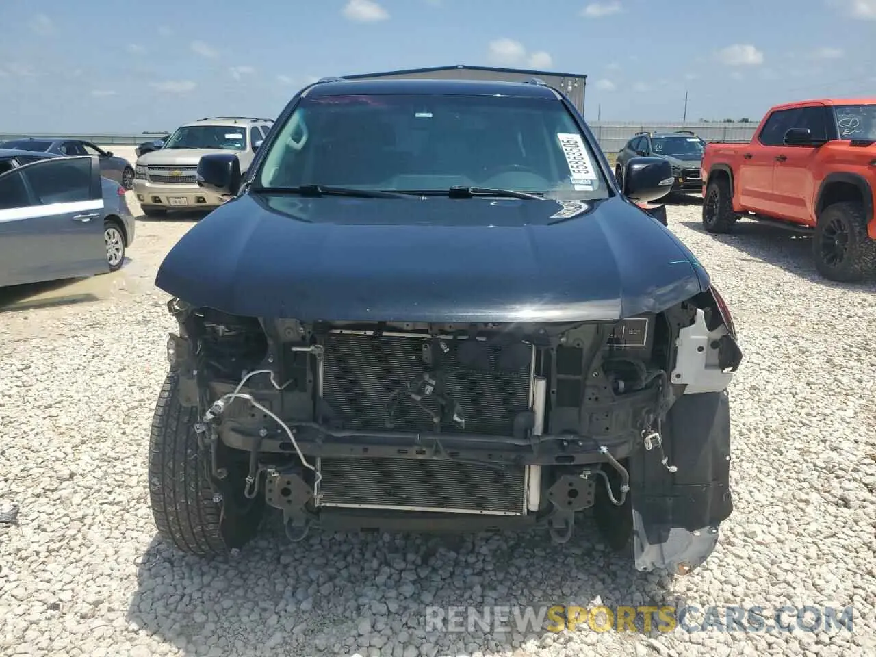 5 fotografías del automóvil dañado JTJBM7FX9K5234831 LEXUS GX 2019