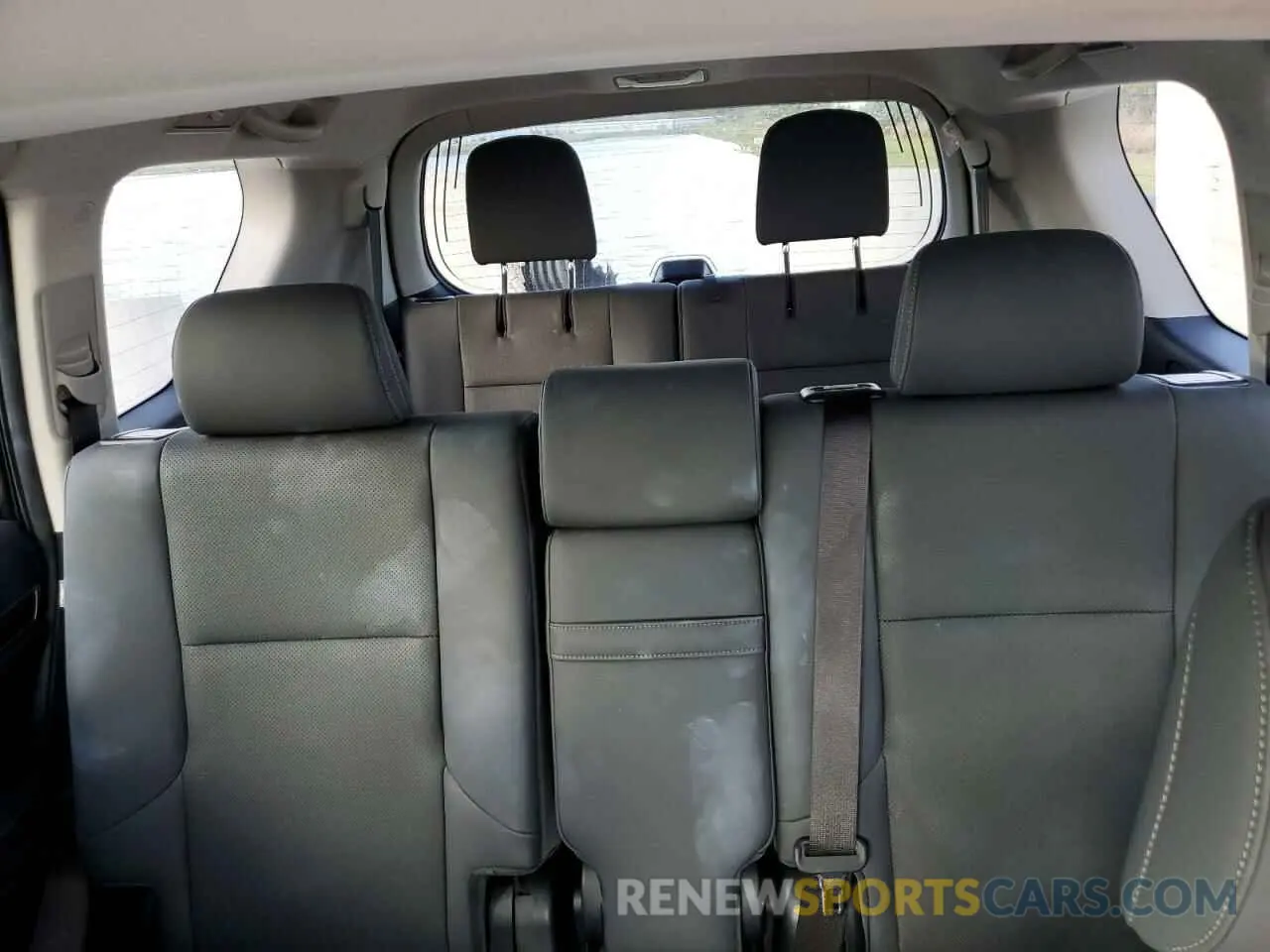10 fotografías del automóvil dañado JTJBM7FXXK5215558 LEXUS GX 2019