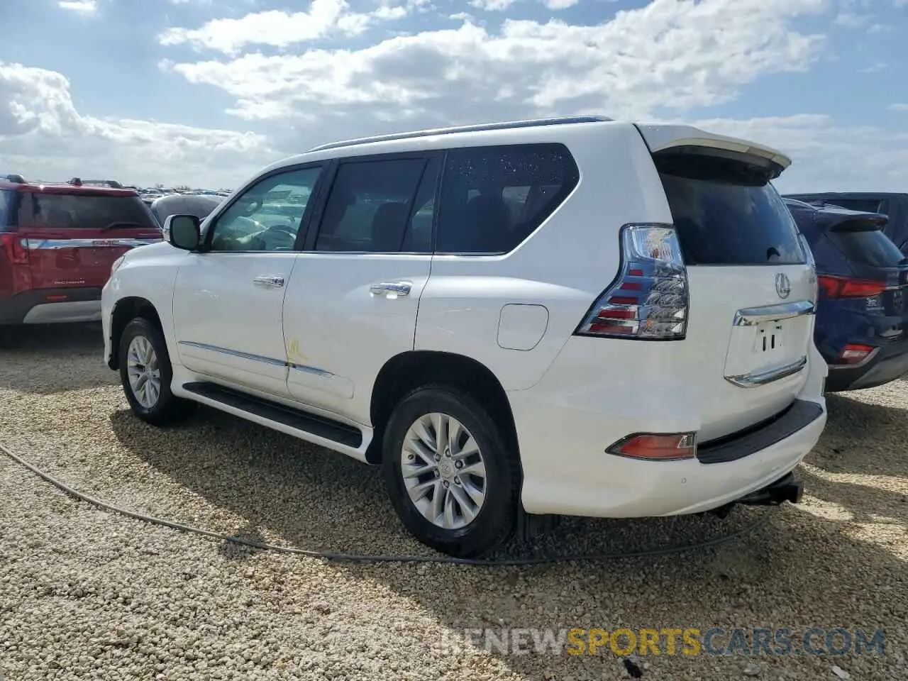 2 fotografías del automóvil dañado JTJBM7FXXK5215558 LEXUS GX 2019