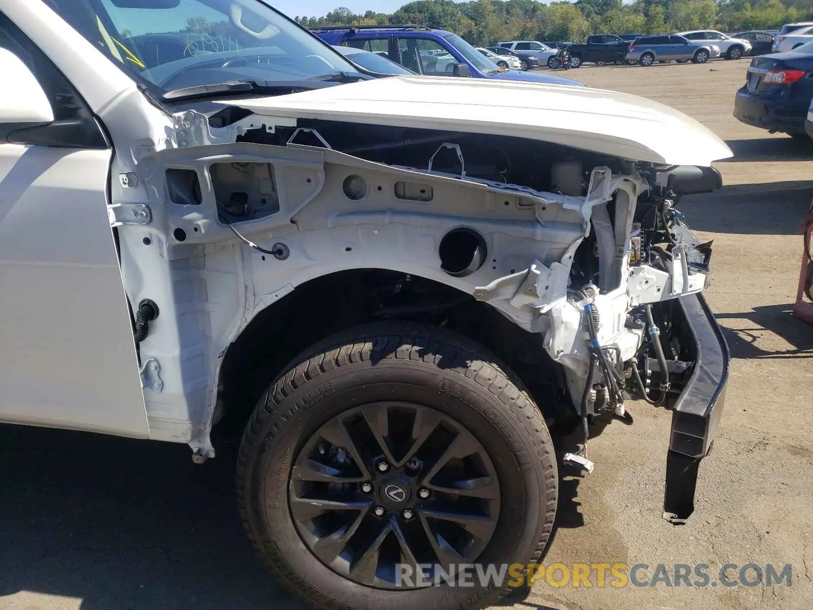 9 fotografías del automóvil dañado JTJAM7BX2L5251599 LEXUS GX 2020