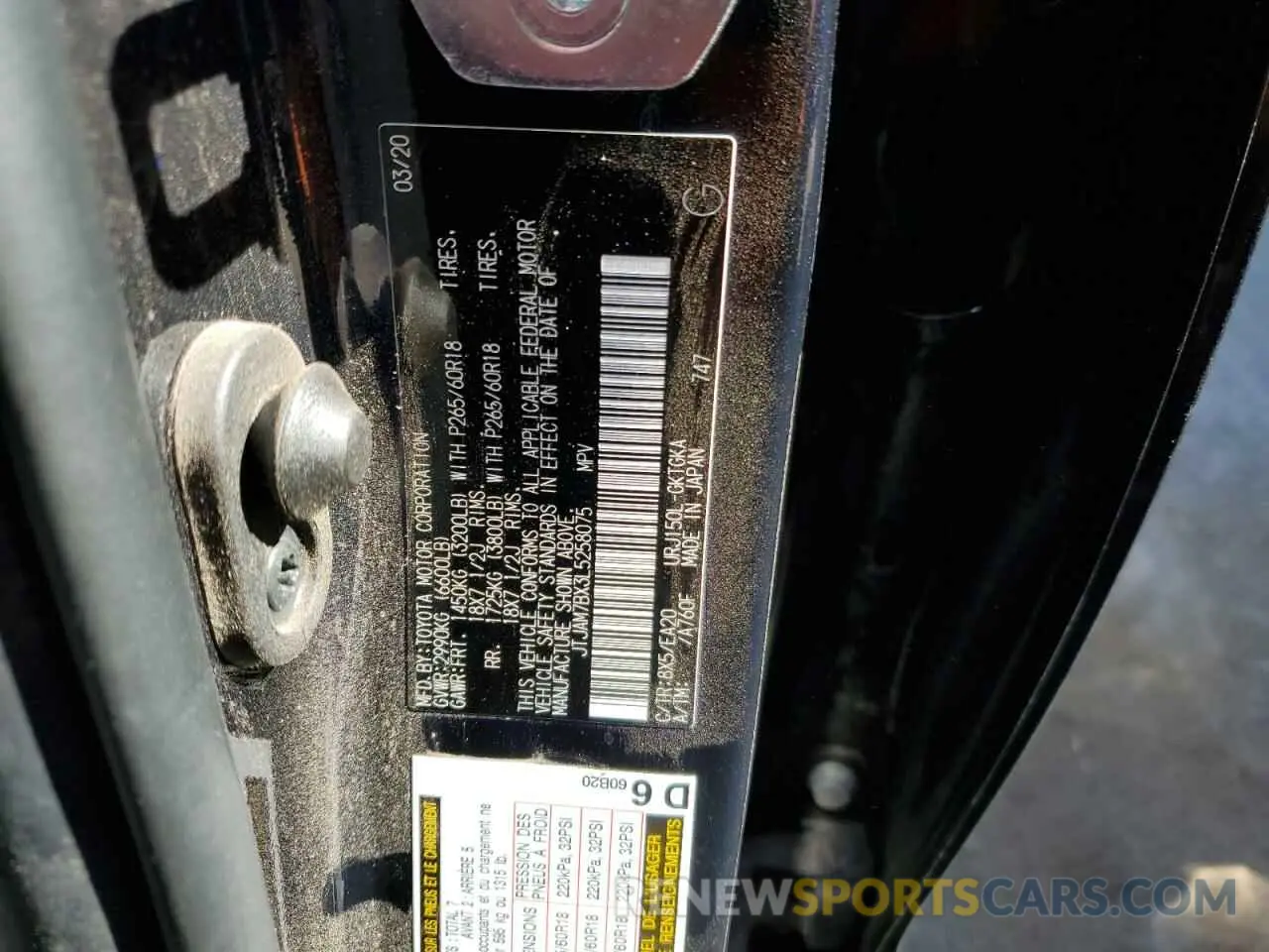 13 fotografías del automóvil dañado JTJAM7BX3L5258075 LEXUS GX 2020