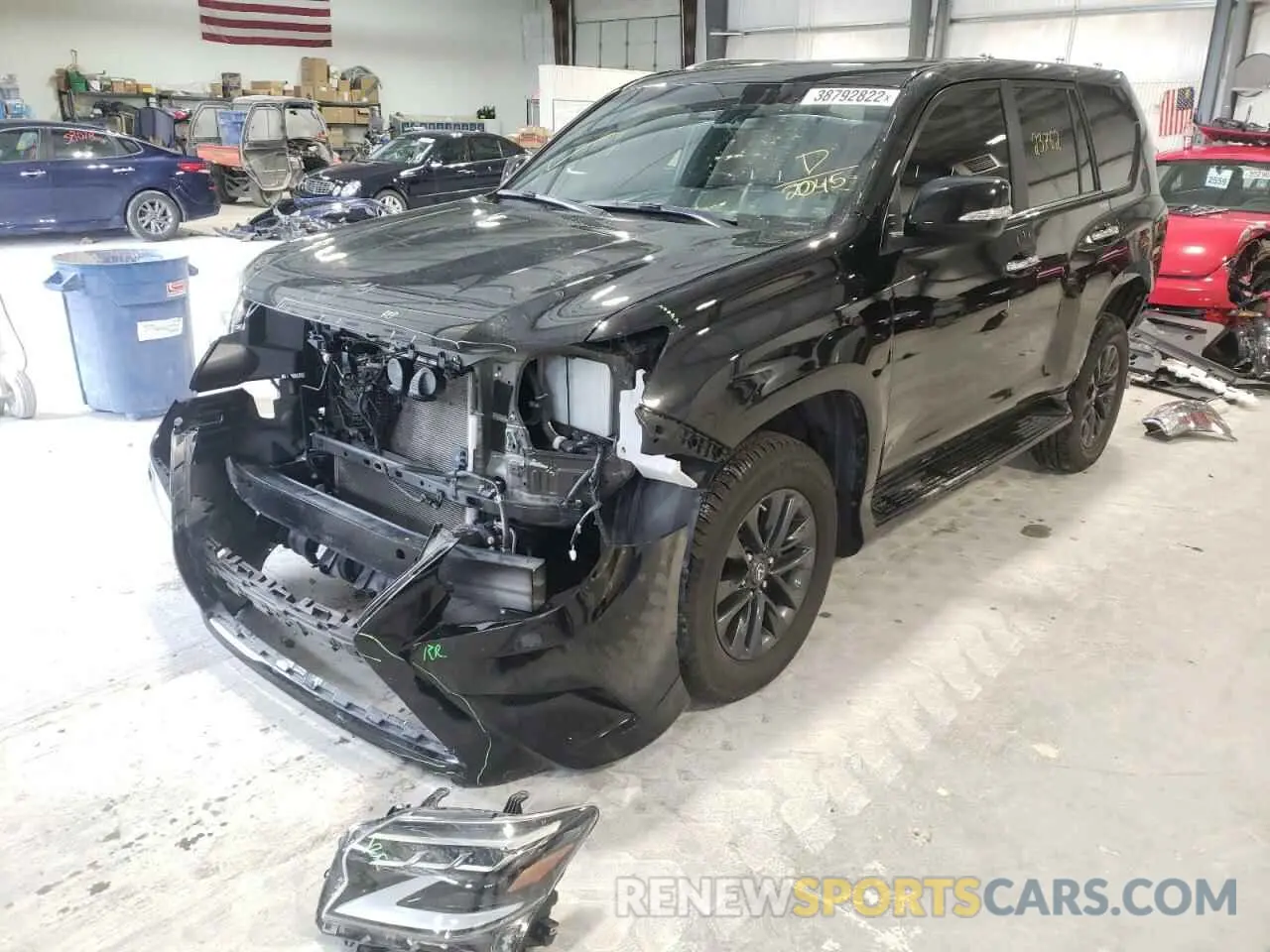 2 fotografías del automóvil dañado JTJAM7BX3L5262045 LEXUS GX 2020