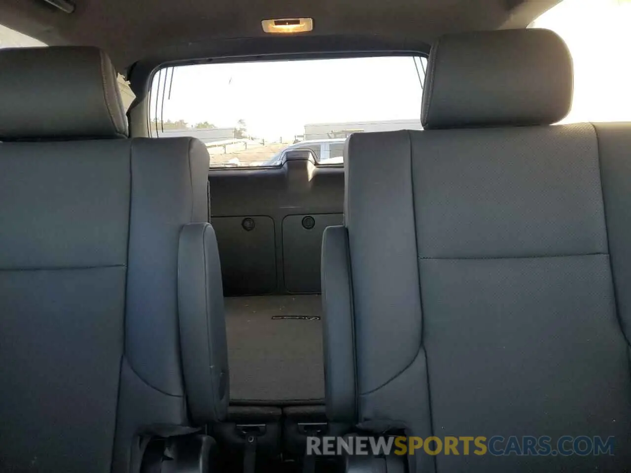 10 fotografías del automóvil dañado JTJAM7BX4L5259963 LEXUS GX 2020
