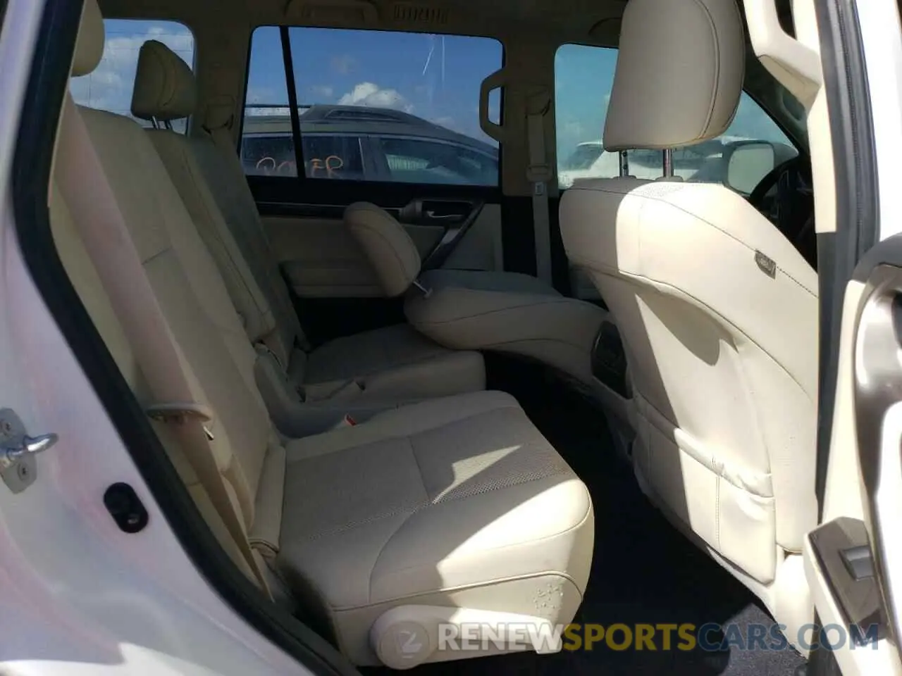 6 fotografías del automóvil dañado JTJAM7BXXL5245341 LEXUS GX 2020