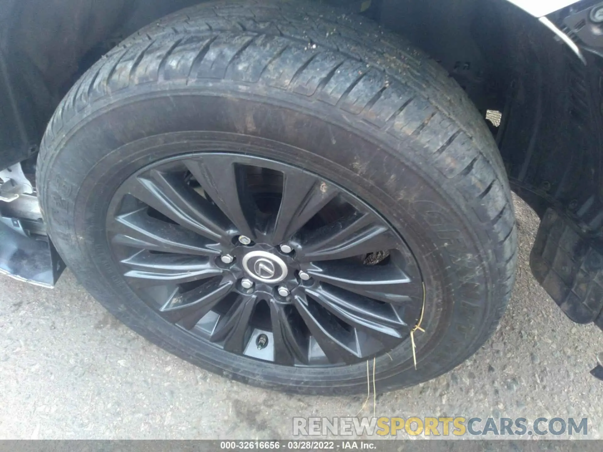 14 fotografías del automóvil dañado JTJAM7BX0M5292041 LEXUS GX 2021