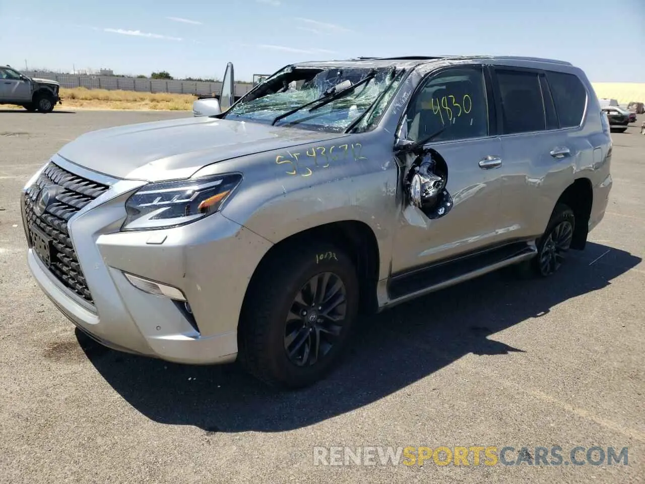 2 fotografías del automóvil dañado JTJAM7BX0M5304558 LEXUS GX 2021