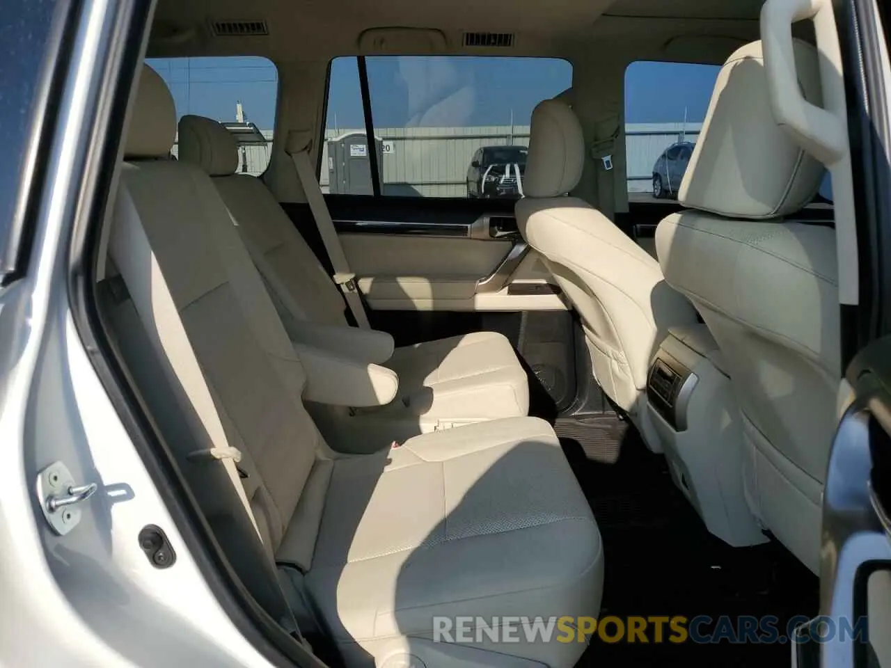 11 fotografías del automóvil dañado JTJAM7BX2M5289609 LEXUS GX 2021