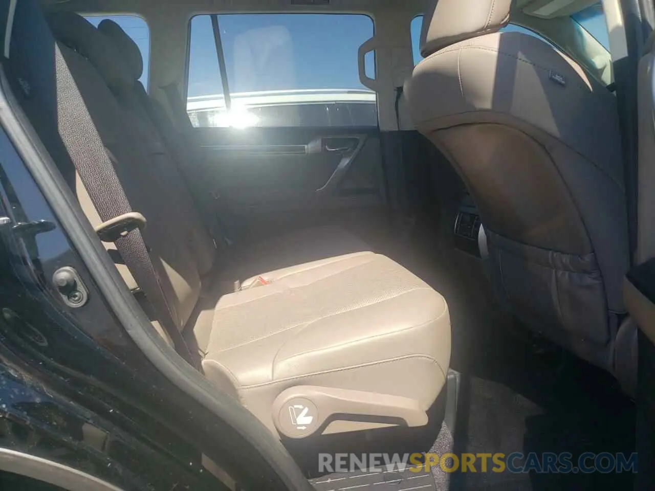 6 fotografías del automóvil dañado JTJAM7BX3M5281602 LEXUS GX 2021