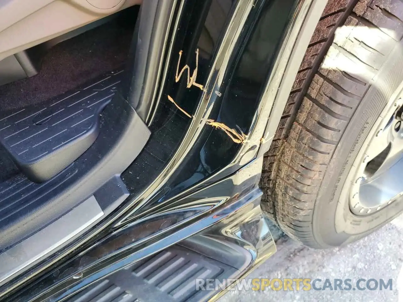 9 fotografías del automóvil dañado JTJAM7BX3M5281602 LEXUS GX 2021